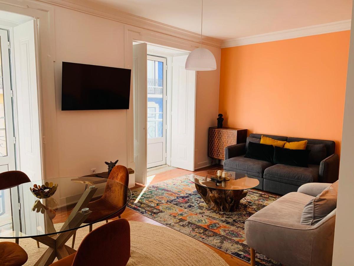 Appartement Spacious 1 Bedroom With A Parking Spot In Chiado