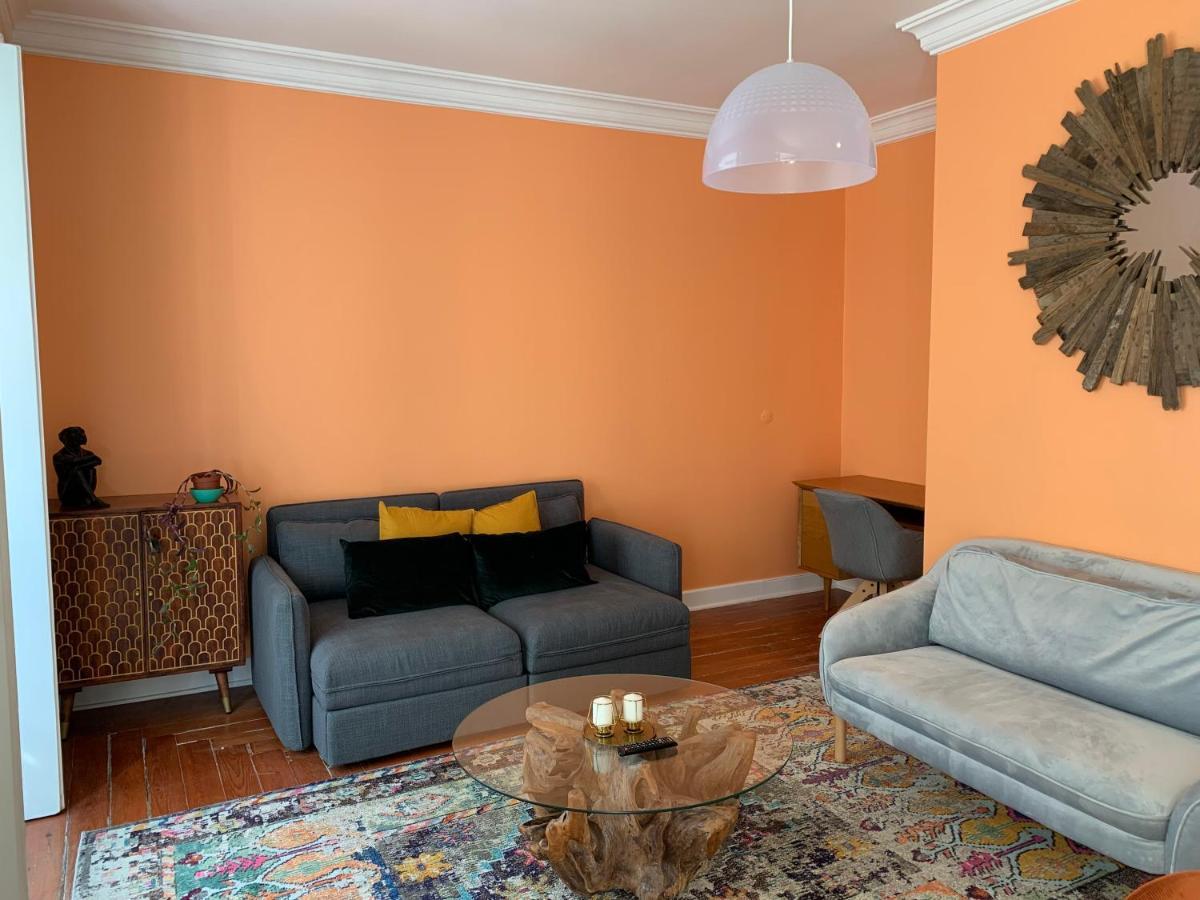Appartement Spacious 1 Bedroom With A Parking Spot In Chiado Lisboa