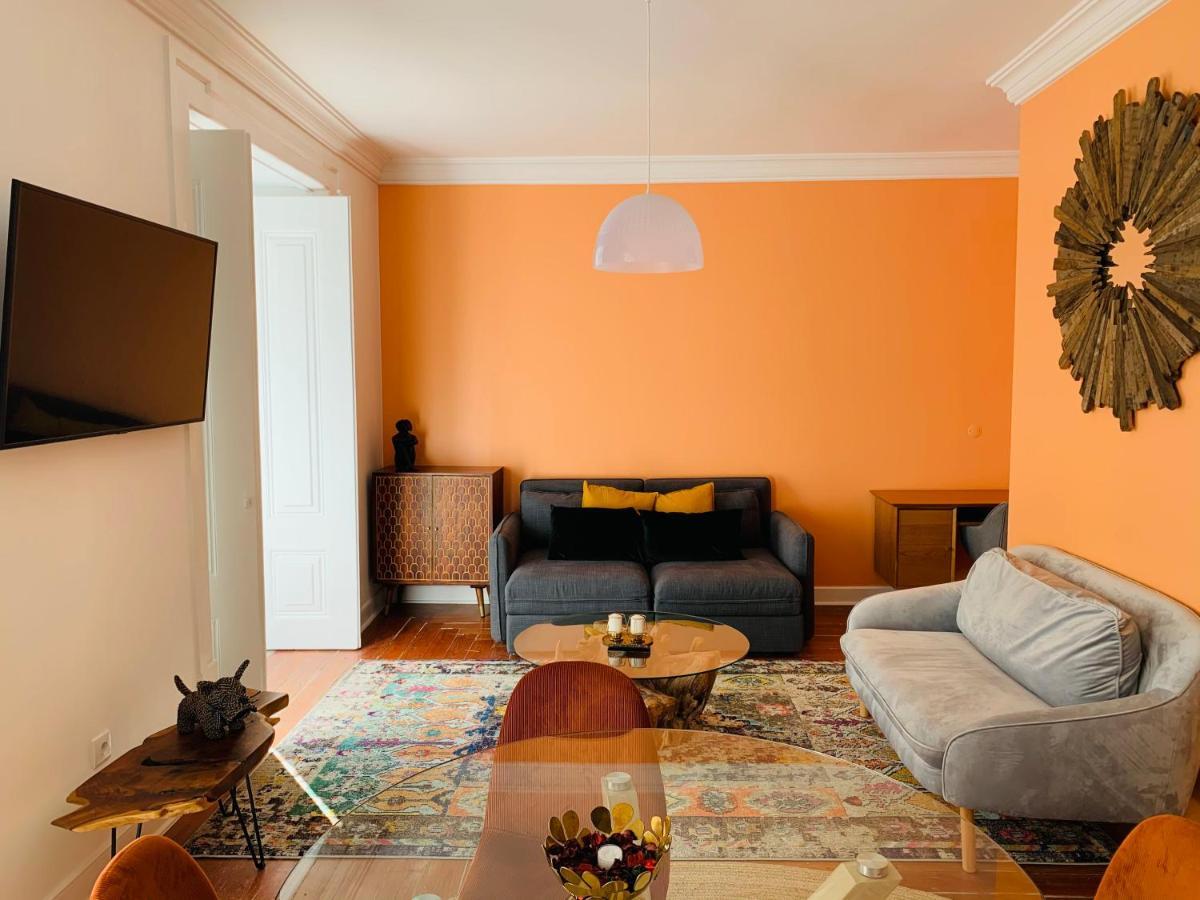Appartement Spacious 1 Bedroom With A Parking Spot In Chiado *